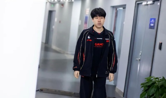 2026世界杯直播app官网下载入口-LPL官方发布JDG战队赛场返图：暂遇波澜，斗志不减