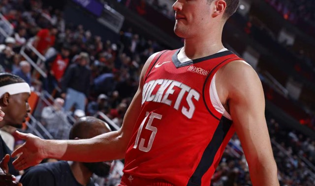 2026世界杯客户端升级说明-火箭逆转马刺三连胜！谢泼德末节12分成奇兵 申京20+13+9决胜一投