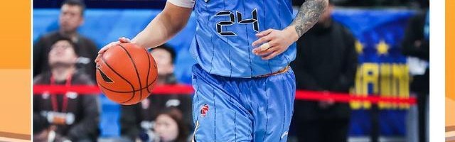 CBA官方：赵睿、塔克当选常规赛第十周最佳球员