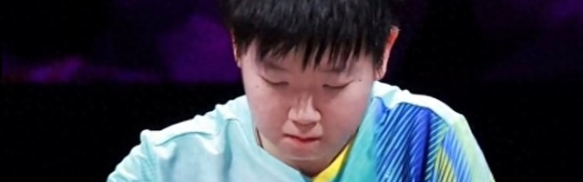 2026世界杯比赛在线观看地址-孙颖莎疑对自己不满！输球后定在原地沉思5秒 低头离场惹球迷心疼|蒯曼|重庆|WTT新加坡大满贯|WTT重庆冠军赛|王曼昱_新浪体育_新浪新闻