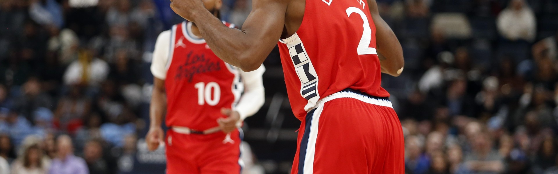 卢谈小卡加兰组合：若给小卡身边配速度快的球员 那小卡也会很快